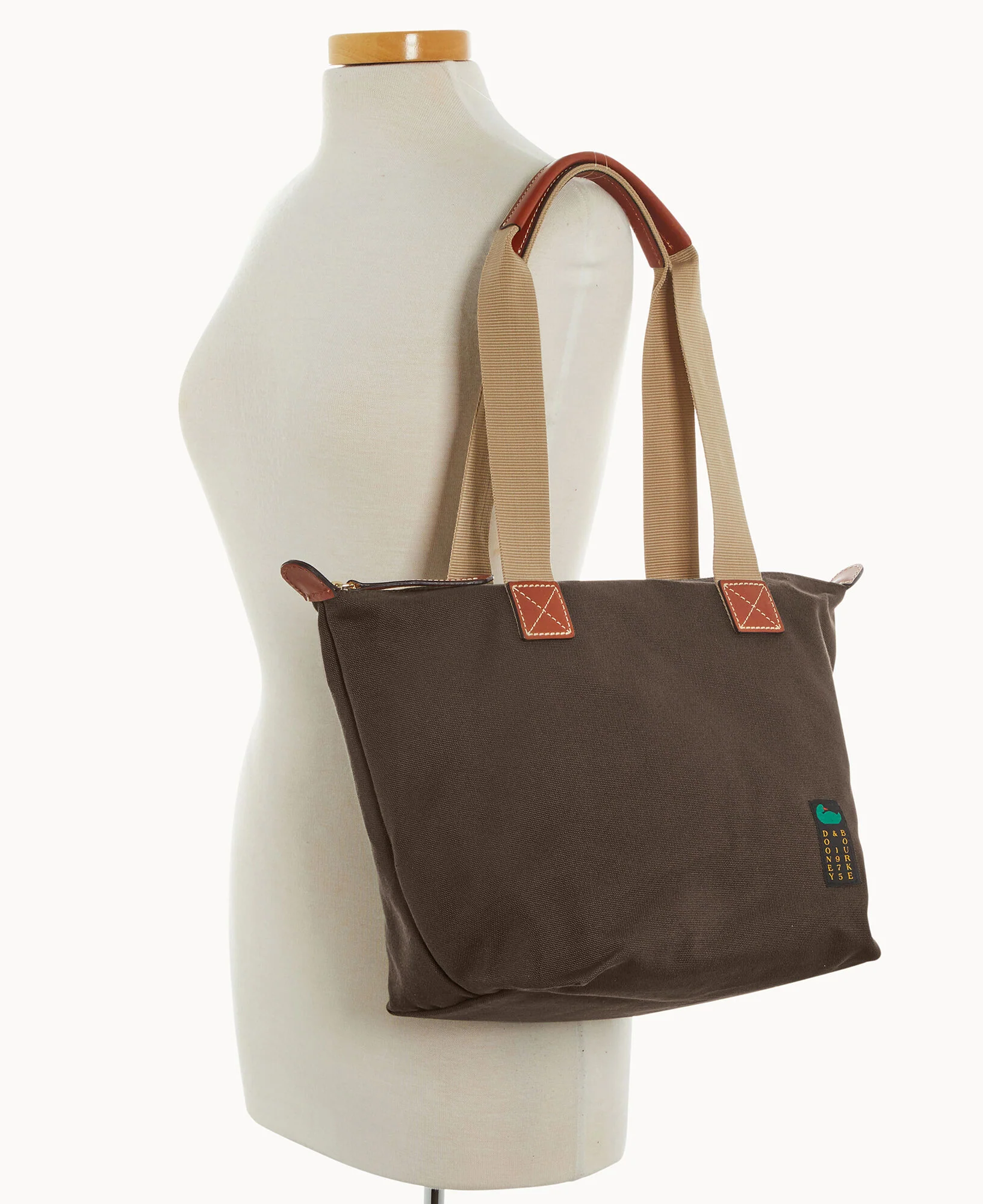 Canvas Carryall 28 - Image 25