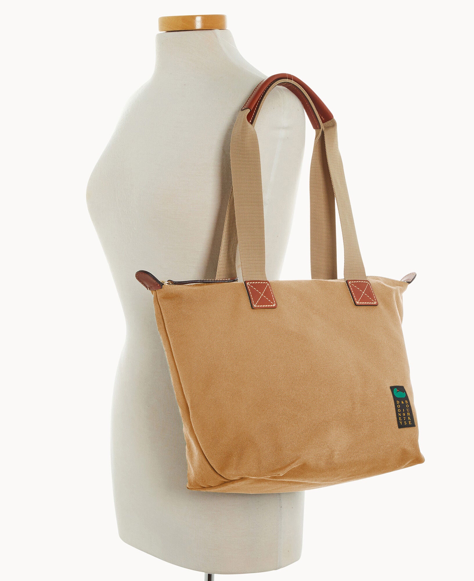 Canvas Carryall 28 - Image 30