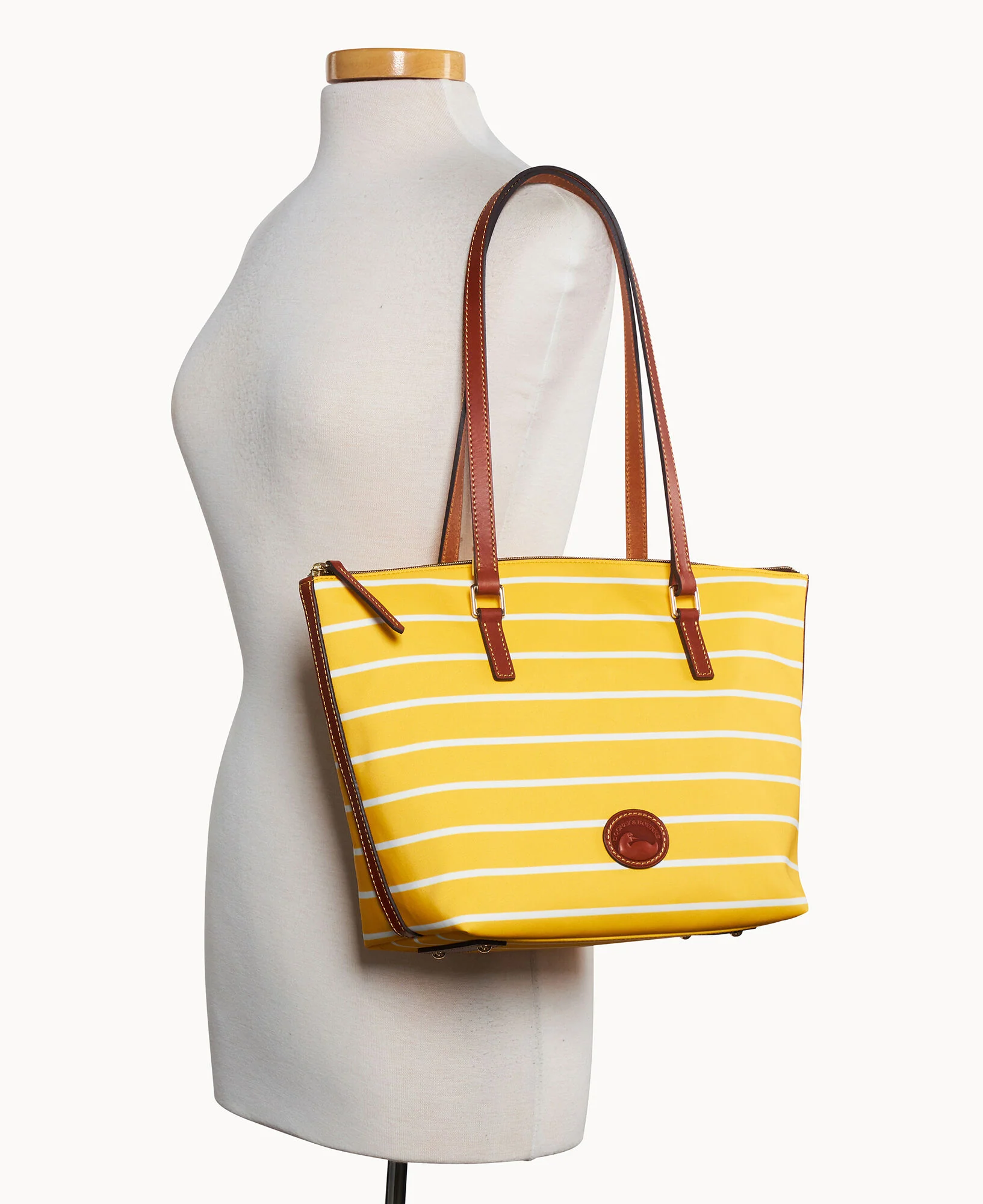 Eastham Zip Tote - Image 19