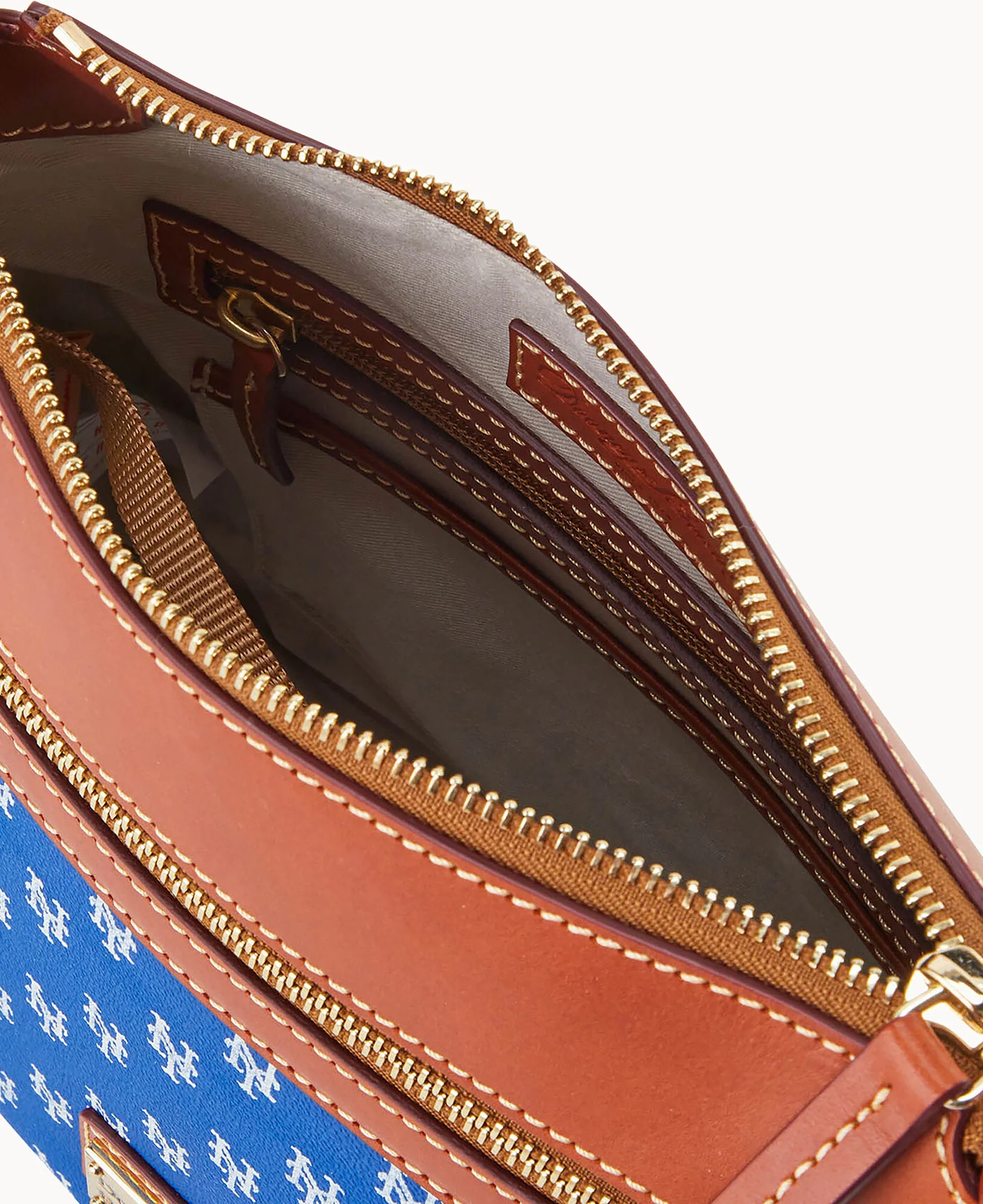 MLB Mets Crossbody 25 - Image 3