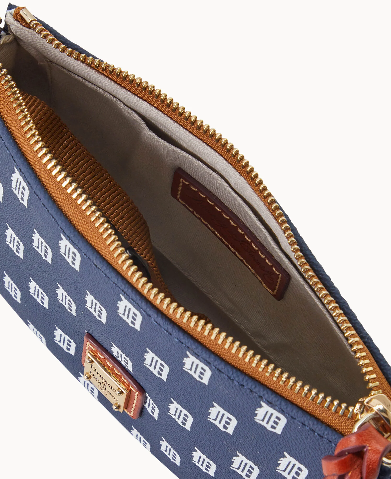 MLB Tigers Lexi Crossbody Sm Coin Case - Image 3