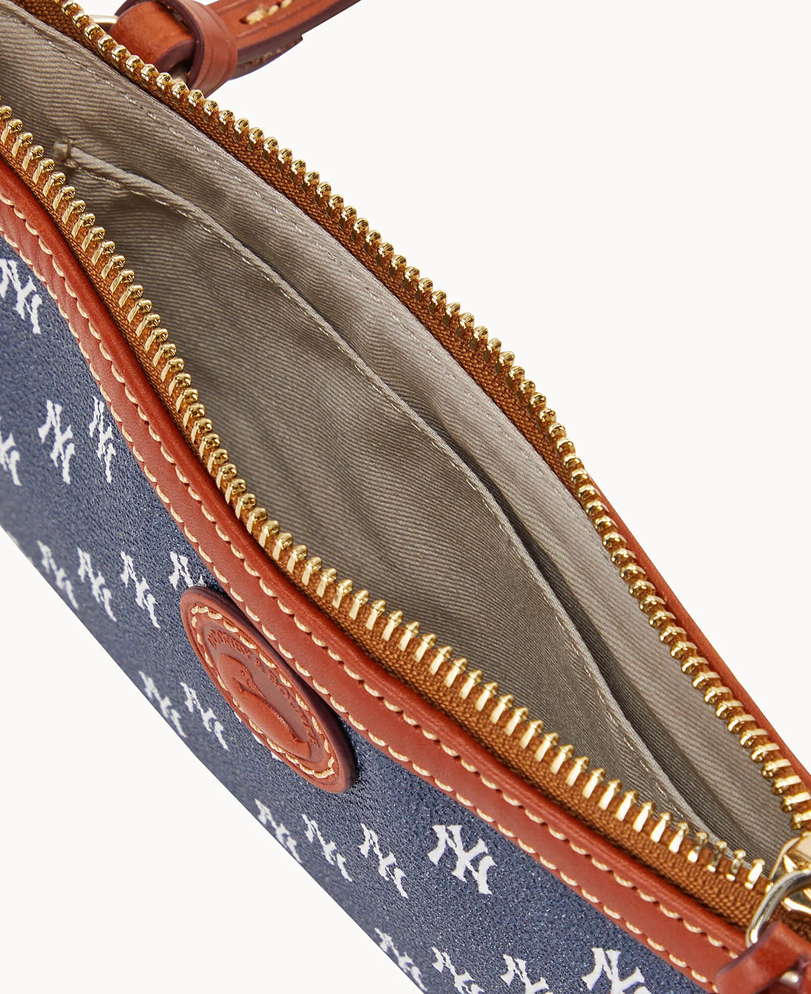 MLB Yankees Large Slim Crossbody - Image 2