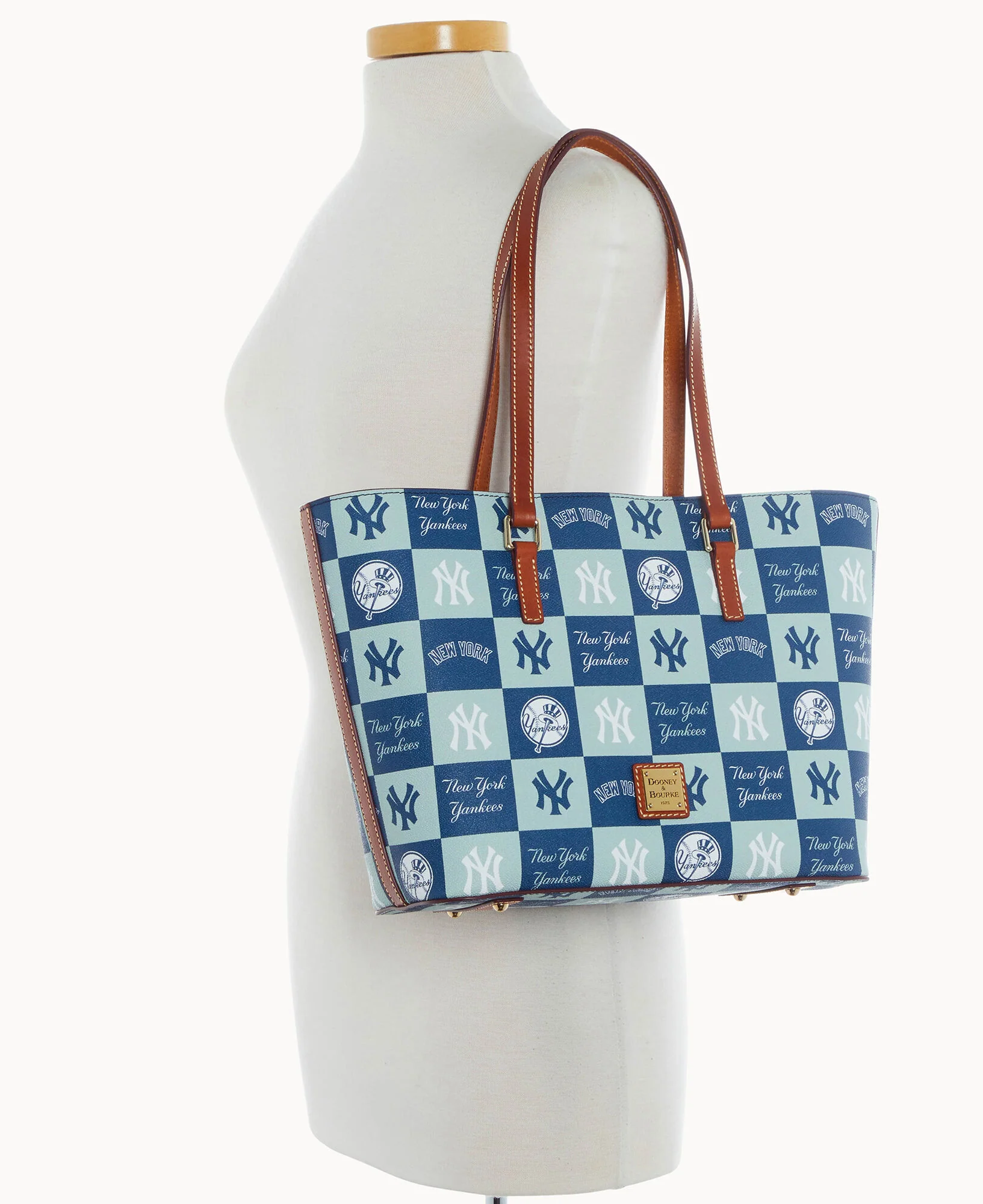 MLB Yankees Zip Tote - Image 4
