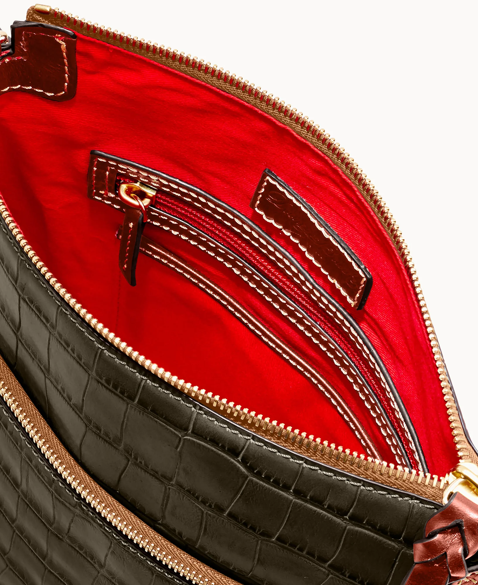 Oakdale Crossbody - Image 3