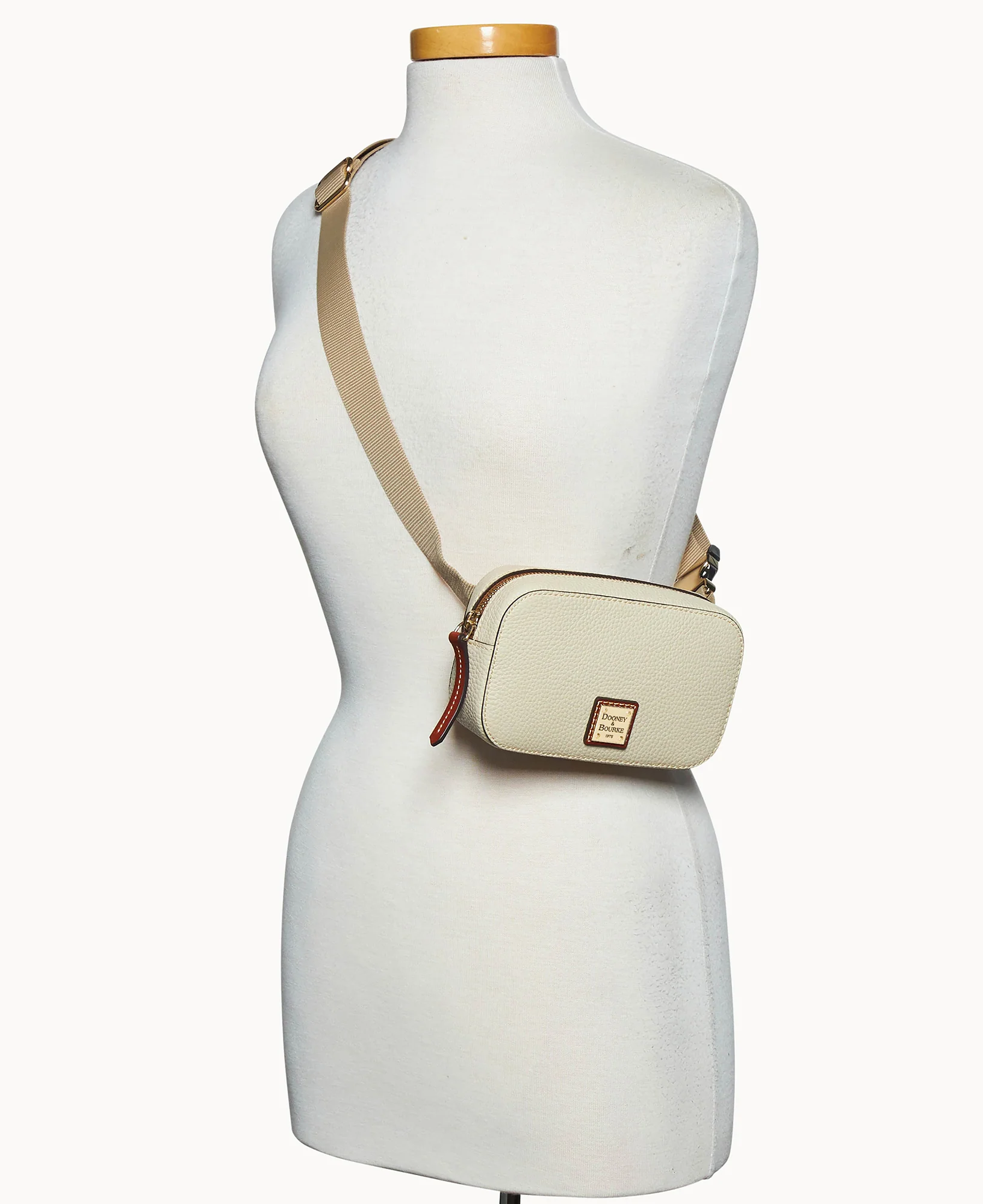 Pebble Grain Belt Bag - Image 5