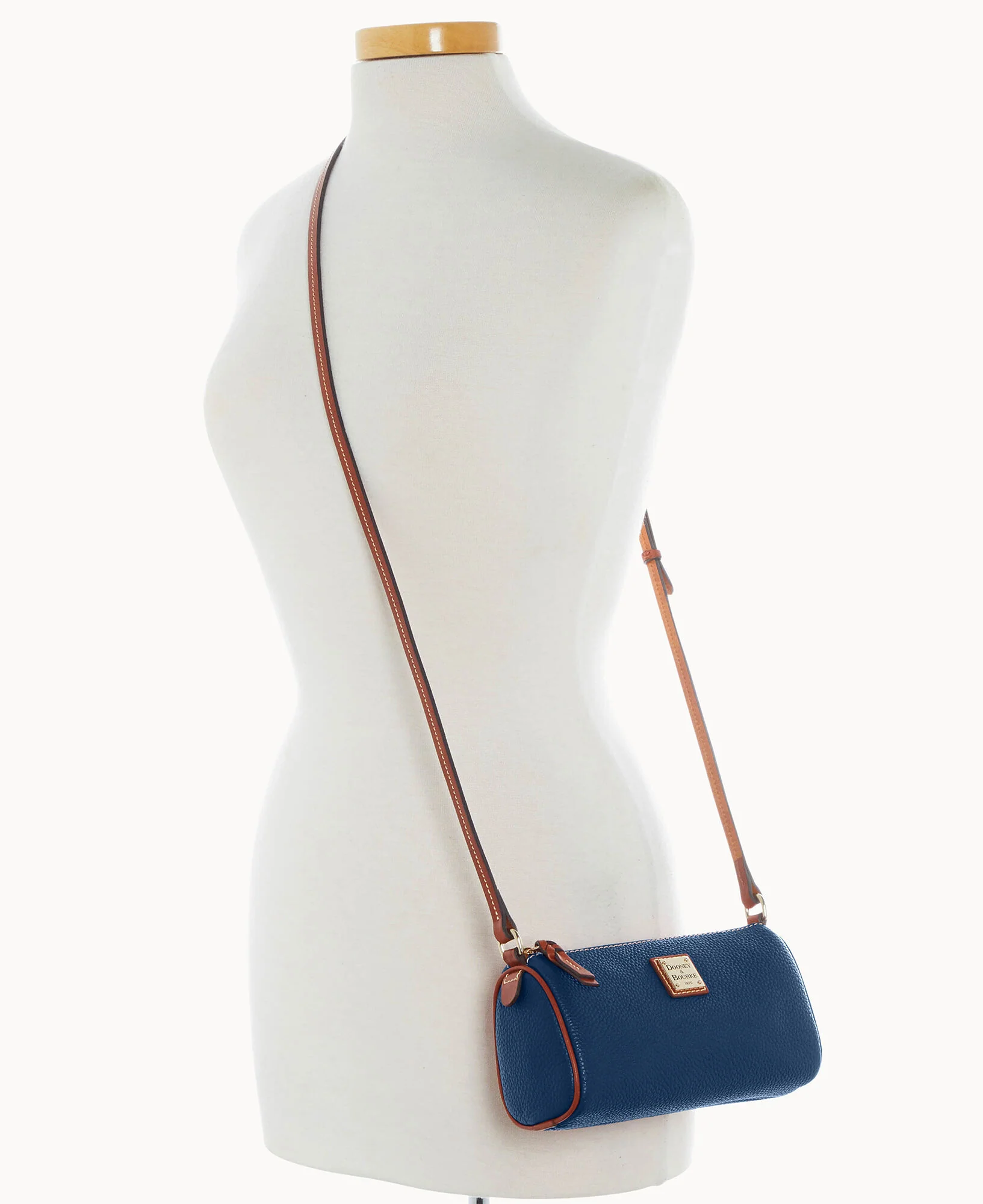 Pebble Grain Buffy Crossbody - Image 12