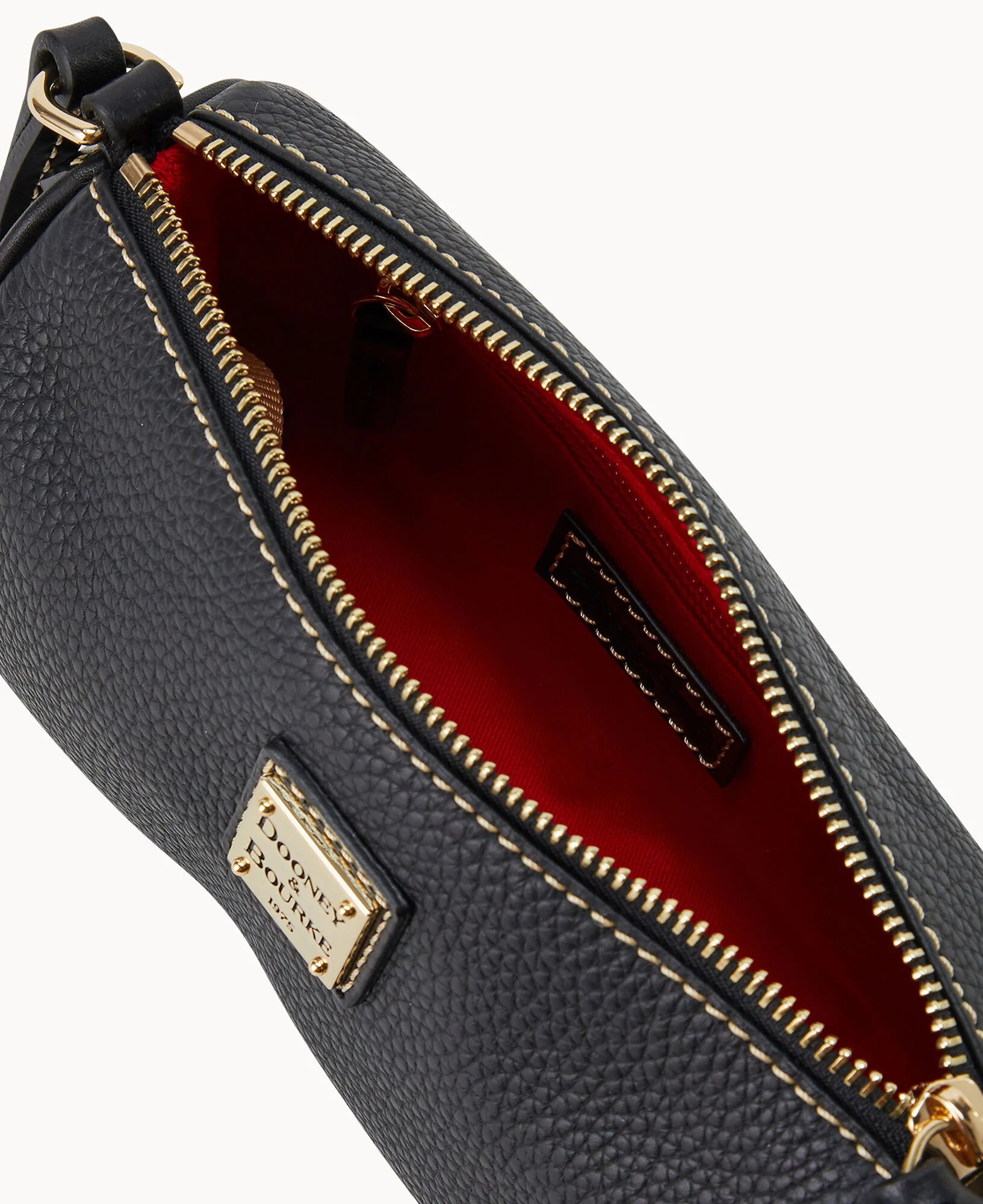 Pebble Grain Buffy Crossbody - Image 43