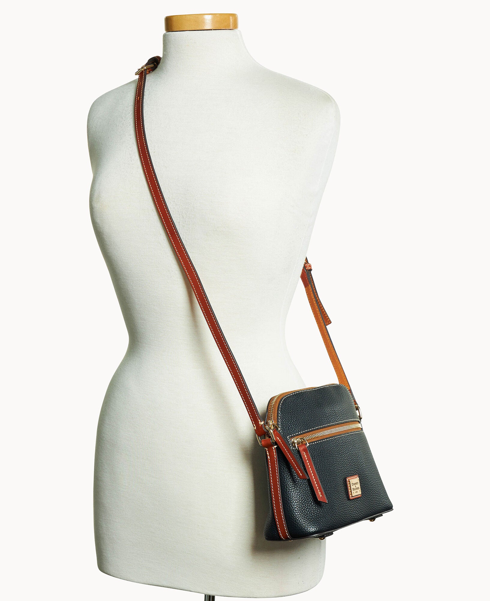Pebble Grain Domed Crossbody - Image 4