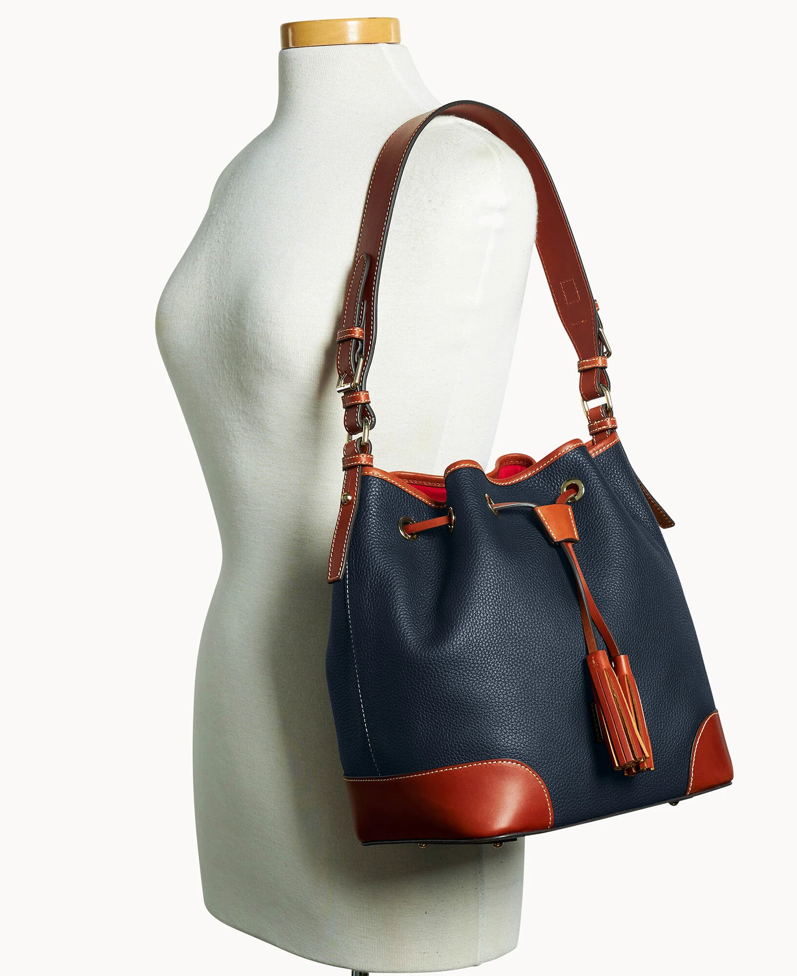 Pebble Grain Drawstring - Image 32