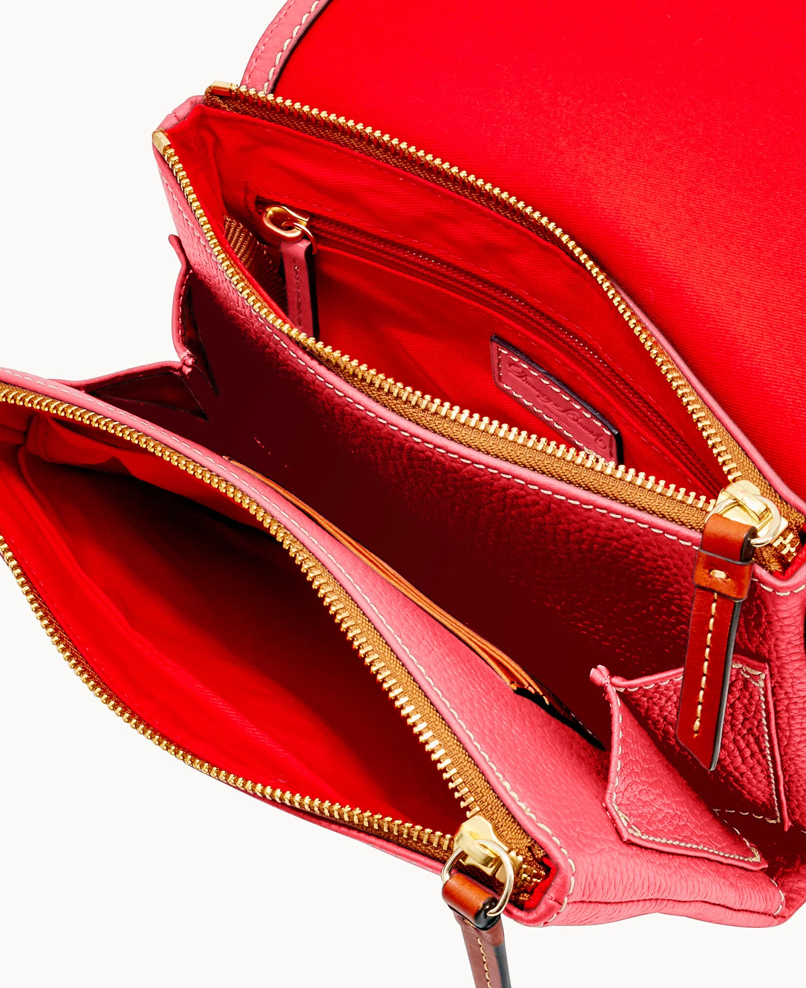Pebble Grain Hunter Crossbody - Image 83