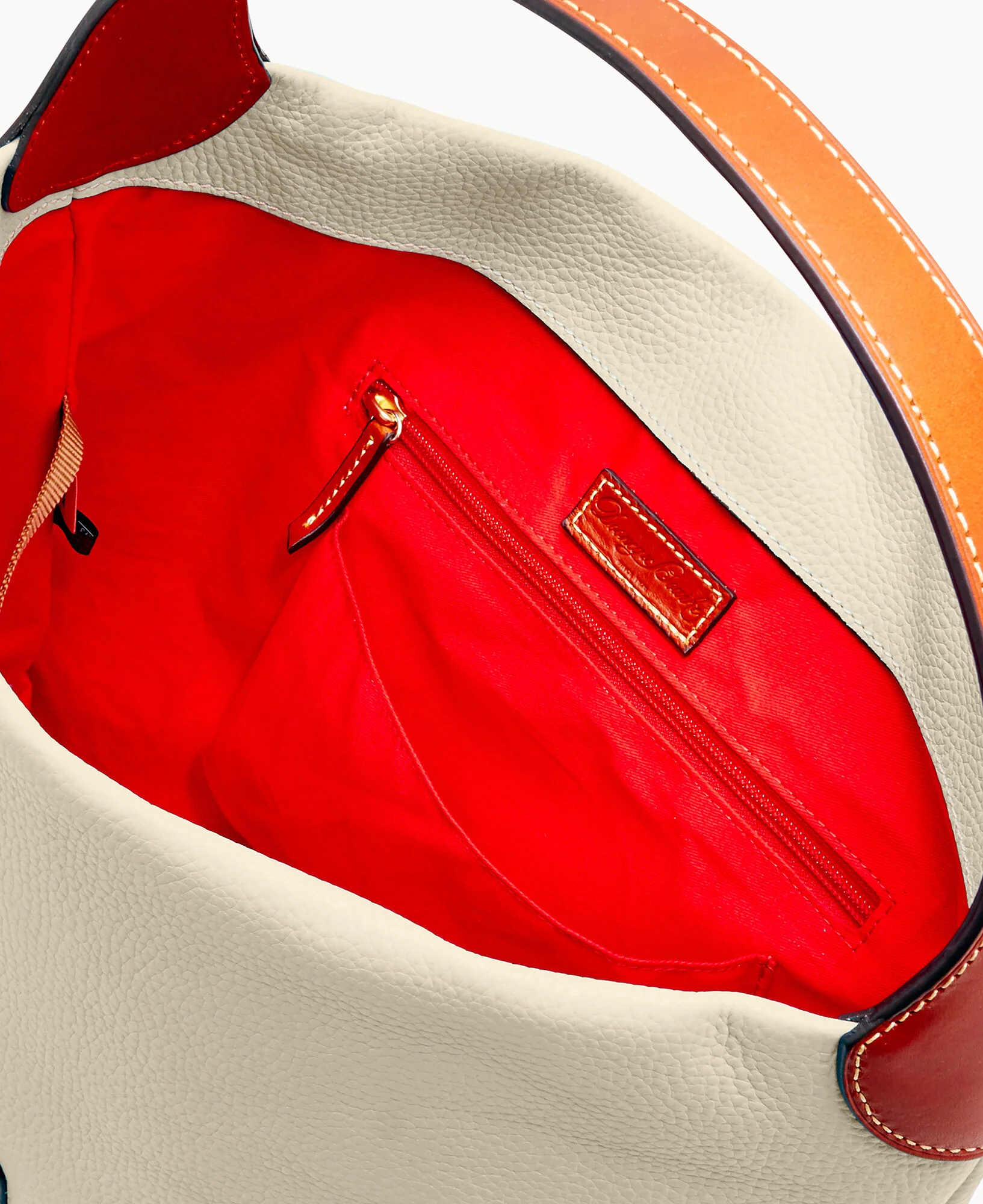 Pebble Grain Logo Lock Shoulder Bag - Image 47