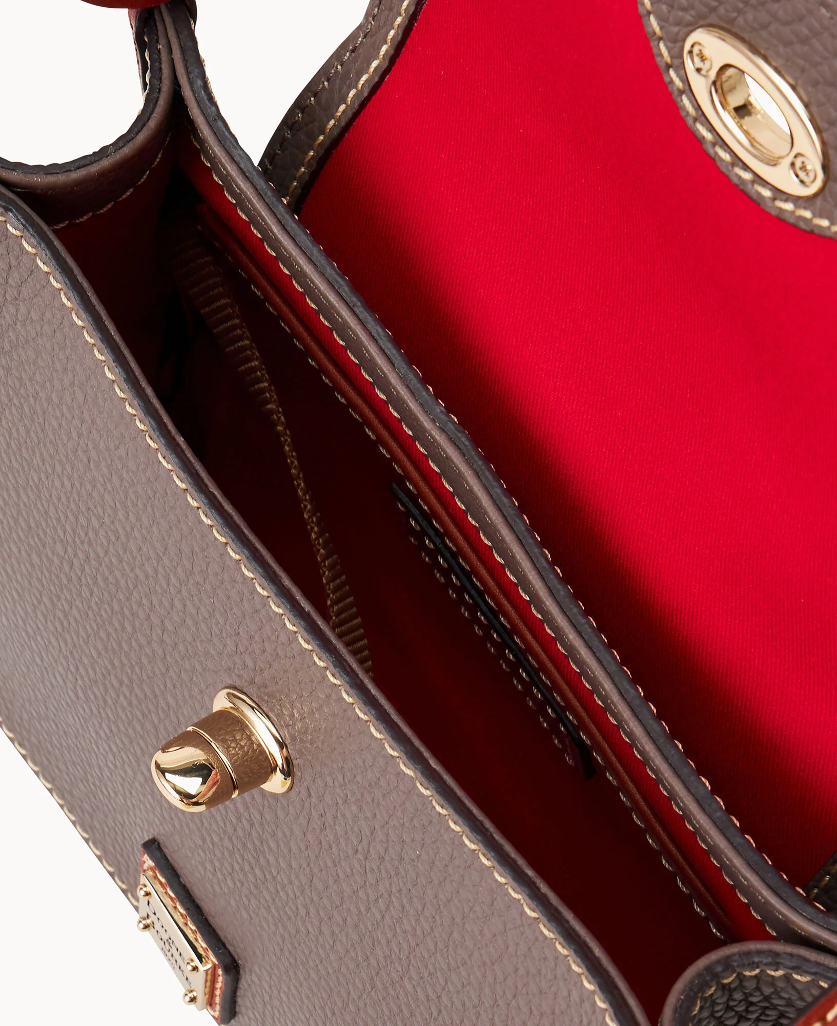 Pebble Grain Pinky Bag - Image 23
