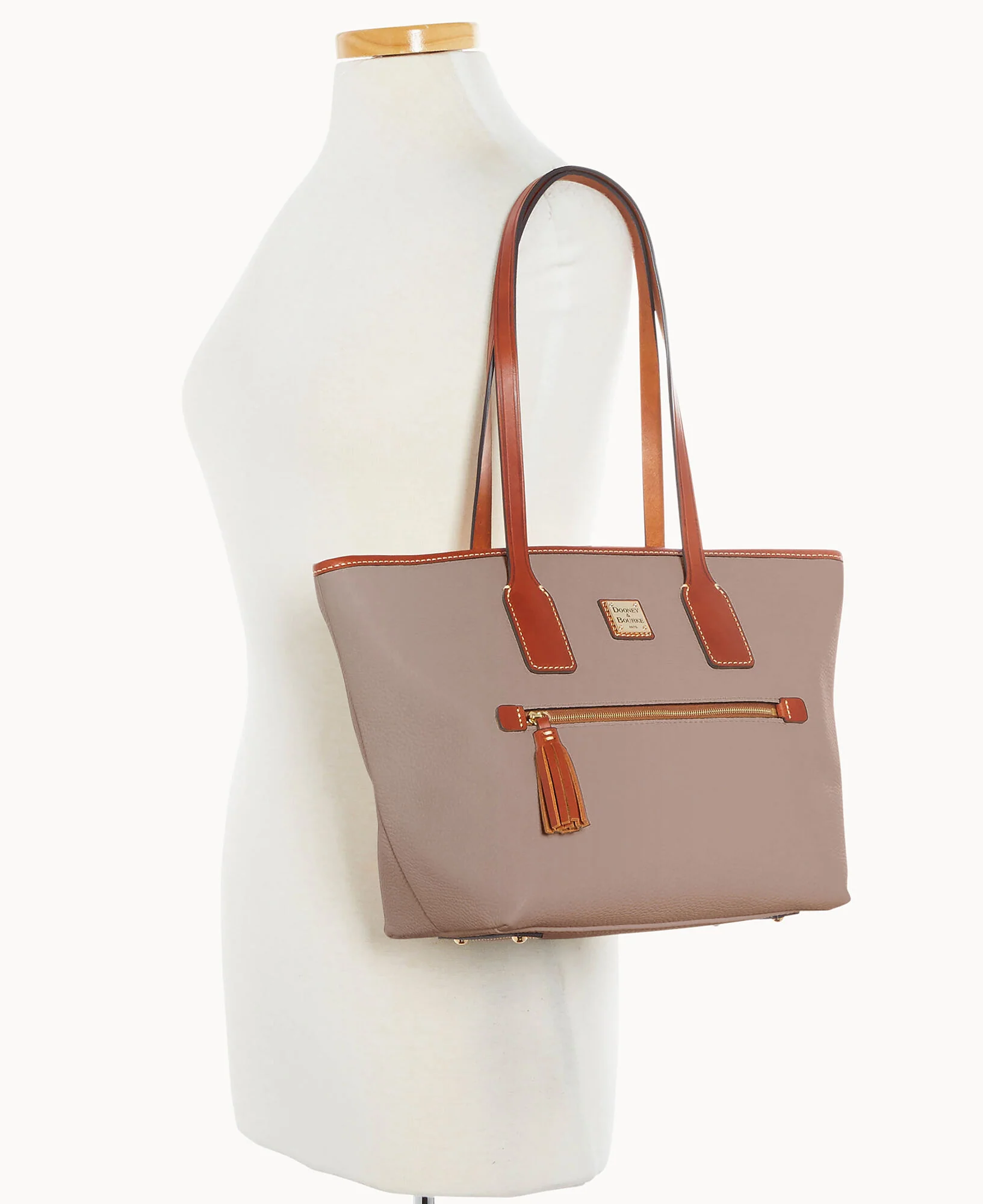 Pebble Grain Small Tote - Image 20