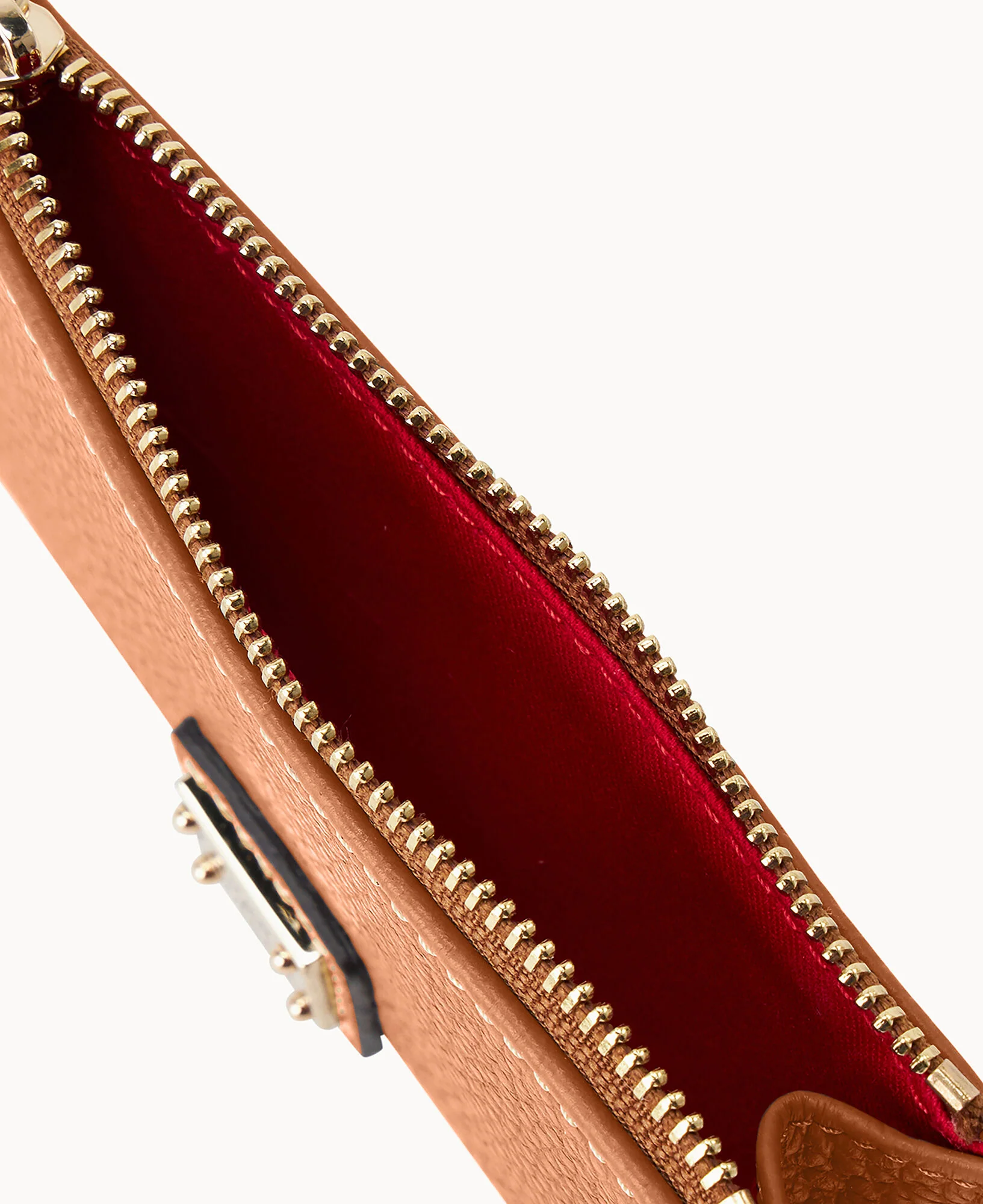 Pebble Grain Zip Credit Card Case - Image 21