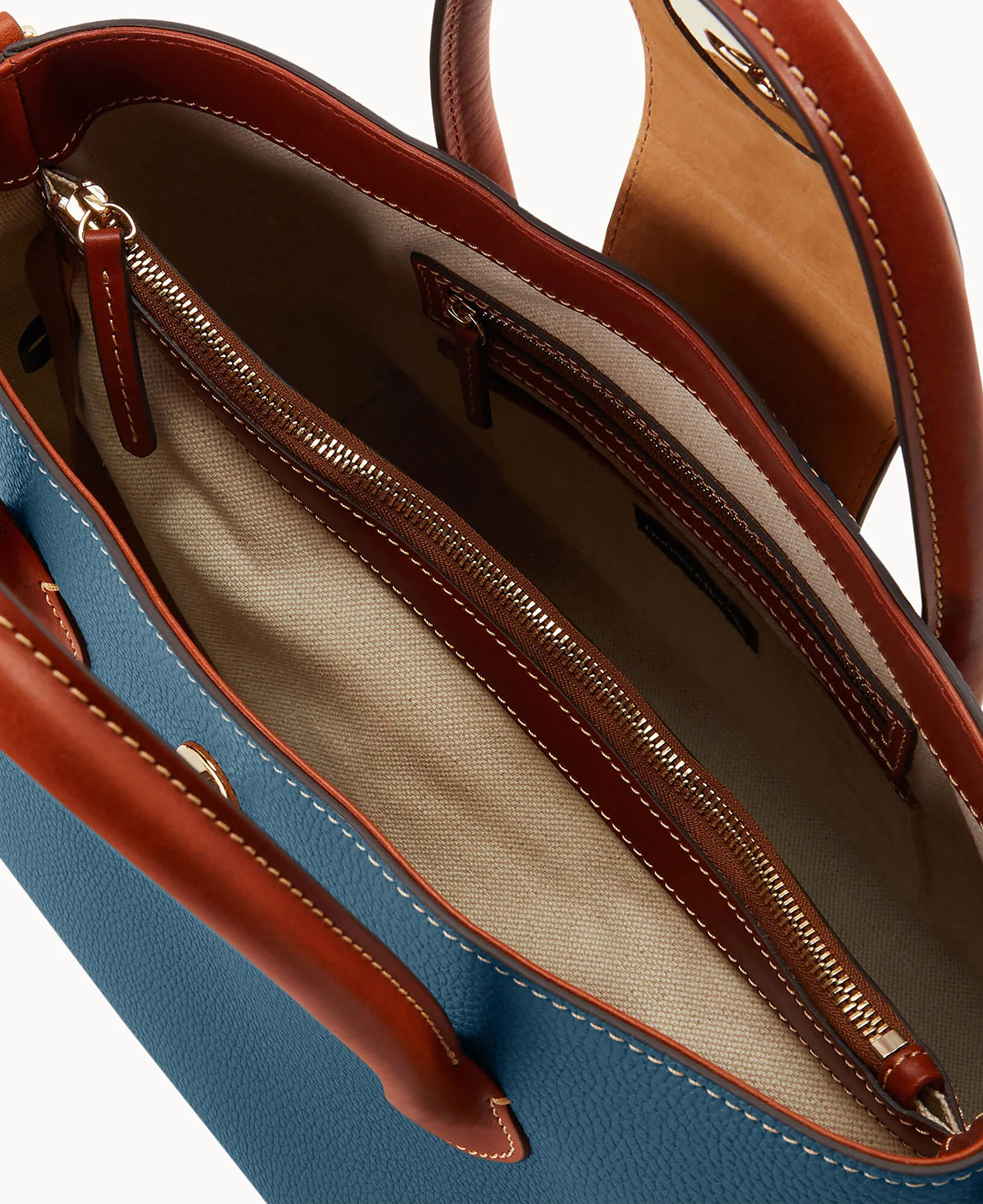 Pebble Turnlock Handle Tote 30 - Image 48