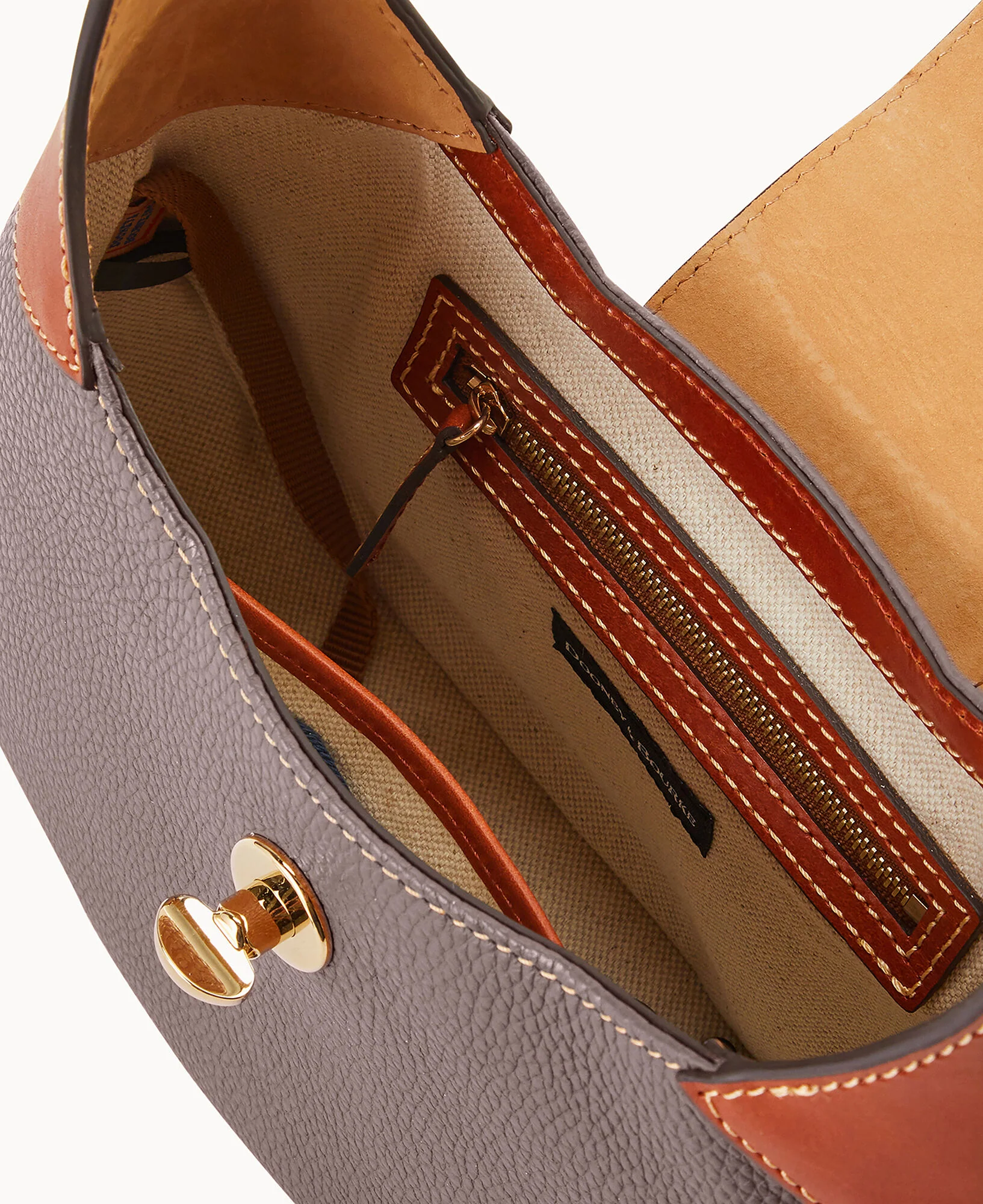 Pebble Turnlock Hobo 26 - Image 38