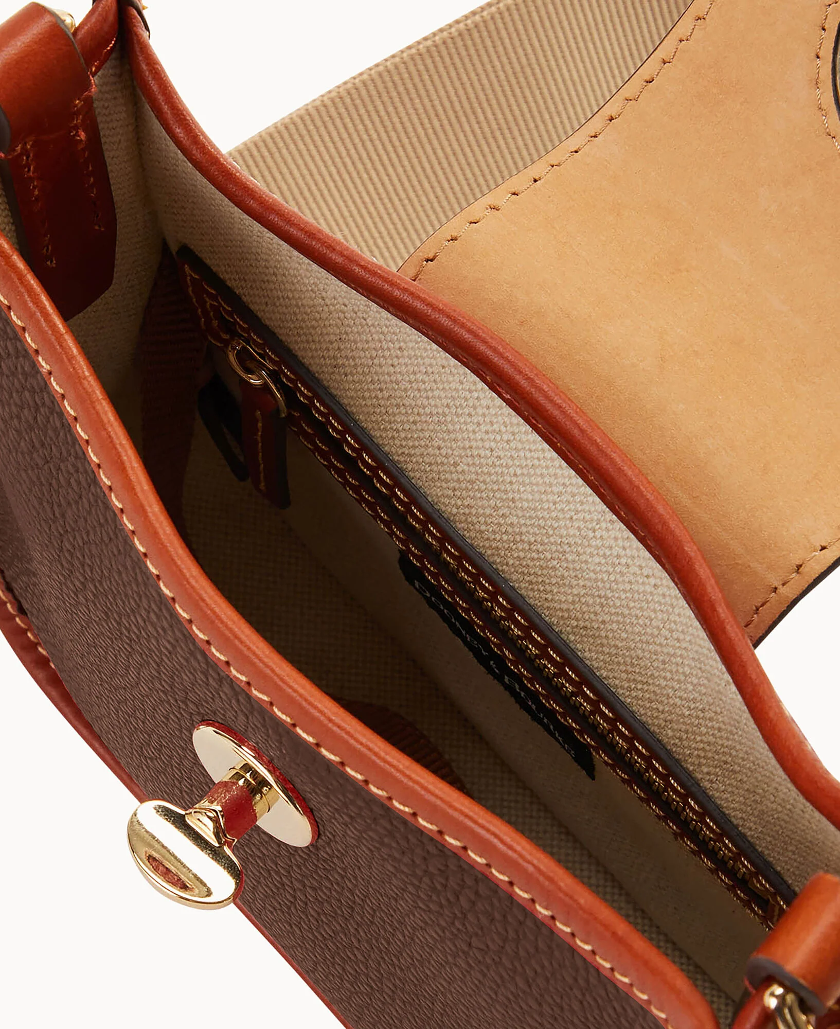 Pebble Turnlock Messenger 20 - Image 58