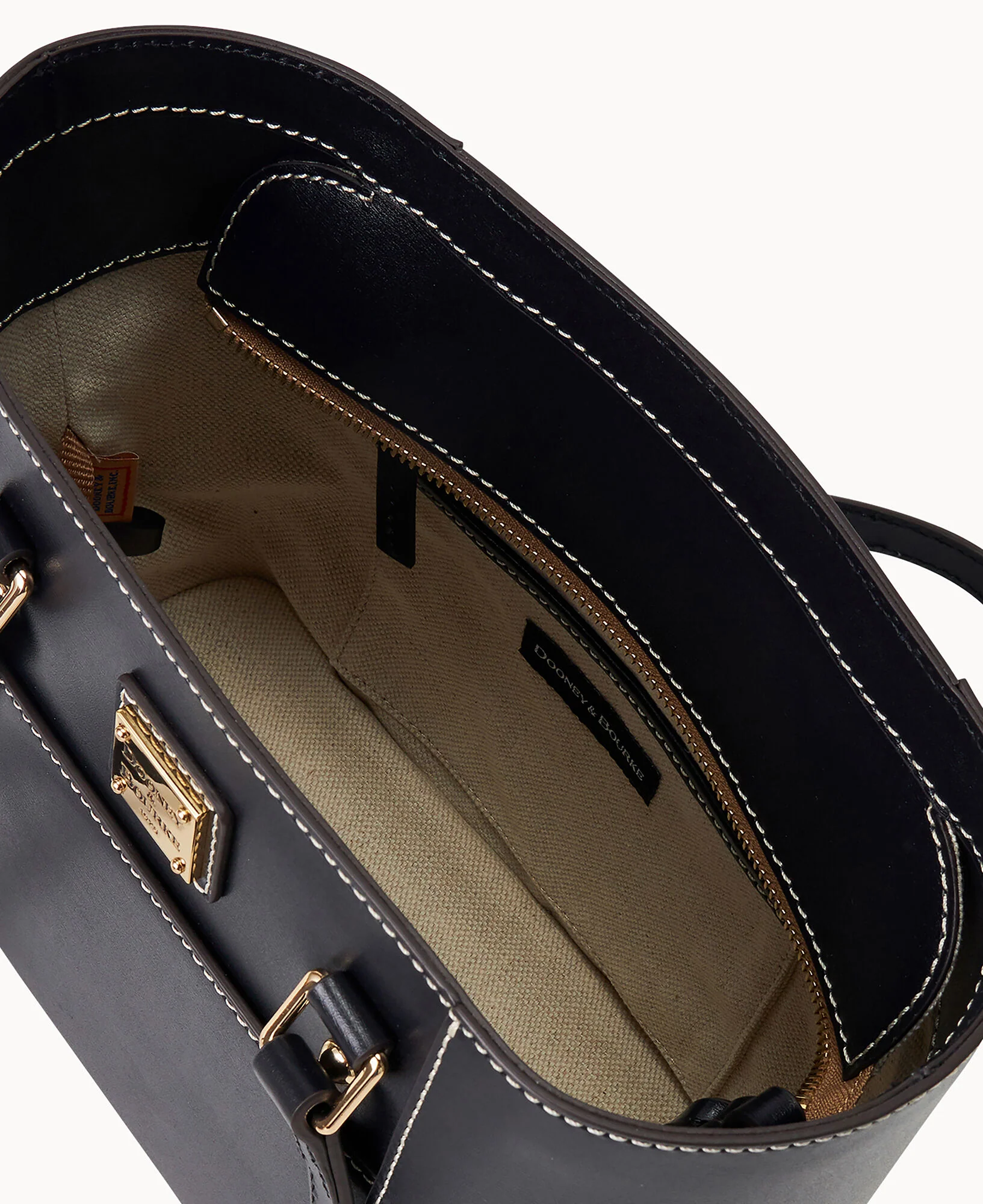 Penrose Pocket Tote 25 - Image 133