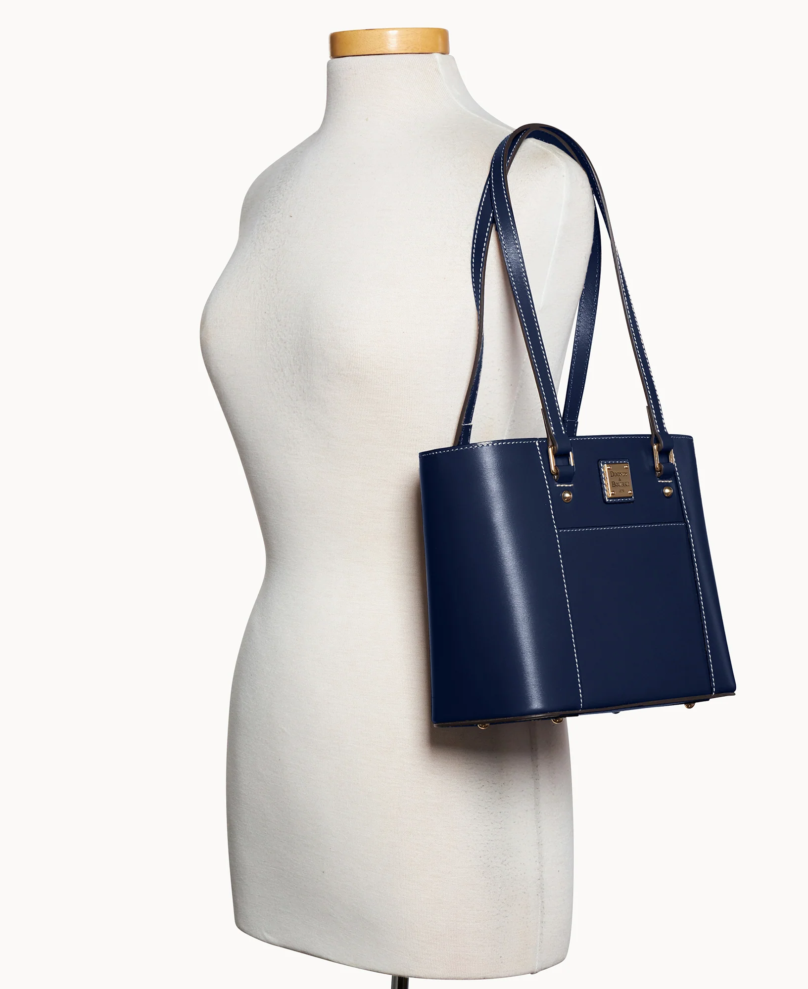 Penrose Pocket Tote 25 - Image 70