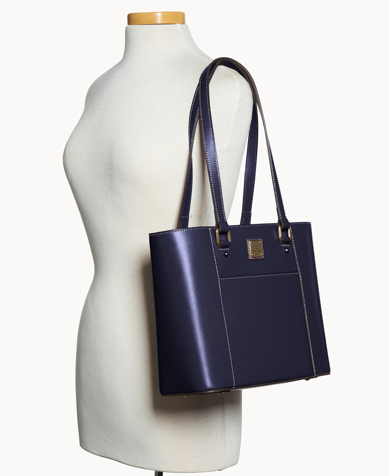 Penrose Pocket Tote 30 - Image 15
