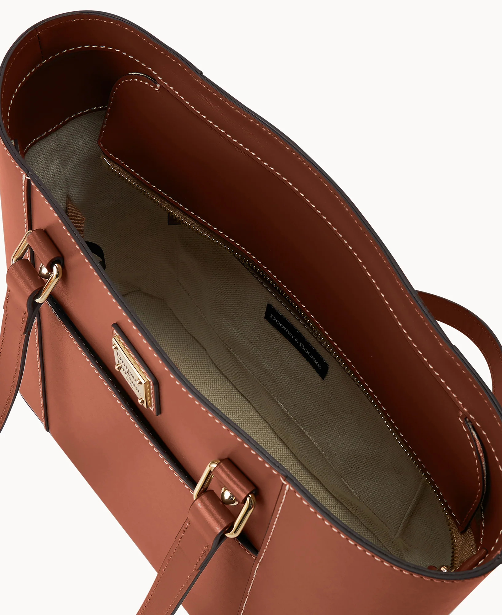 Penrose Pocket Tote 30 - Image 48