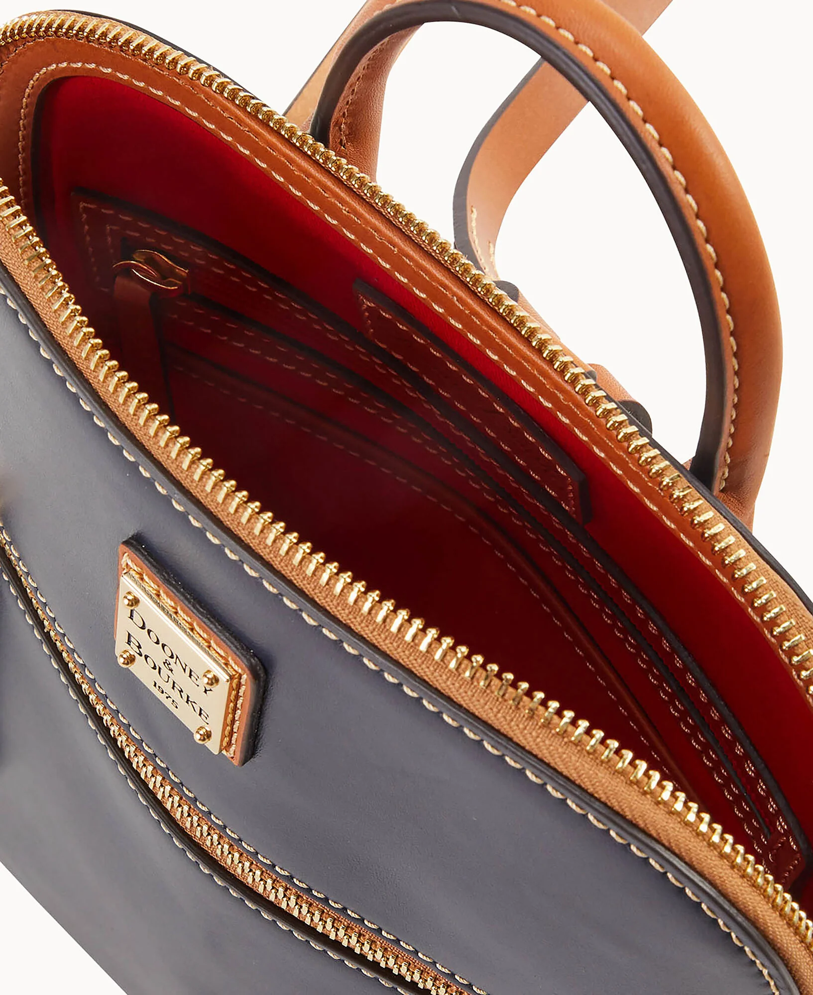 Wexford Leather Backpack - Image 11