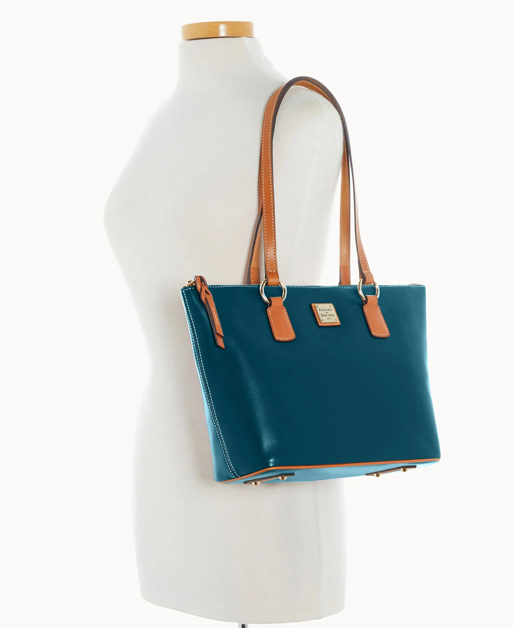Wexford Leather Small Wren Zip Tote - Image 15